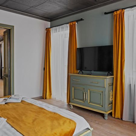 Gela'S Terrace Apartment سيبيو المظهر الخارجي الصورة