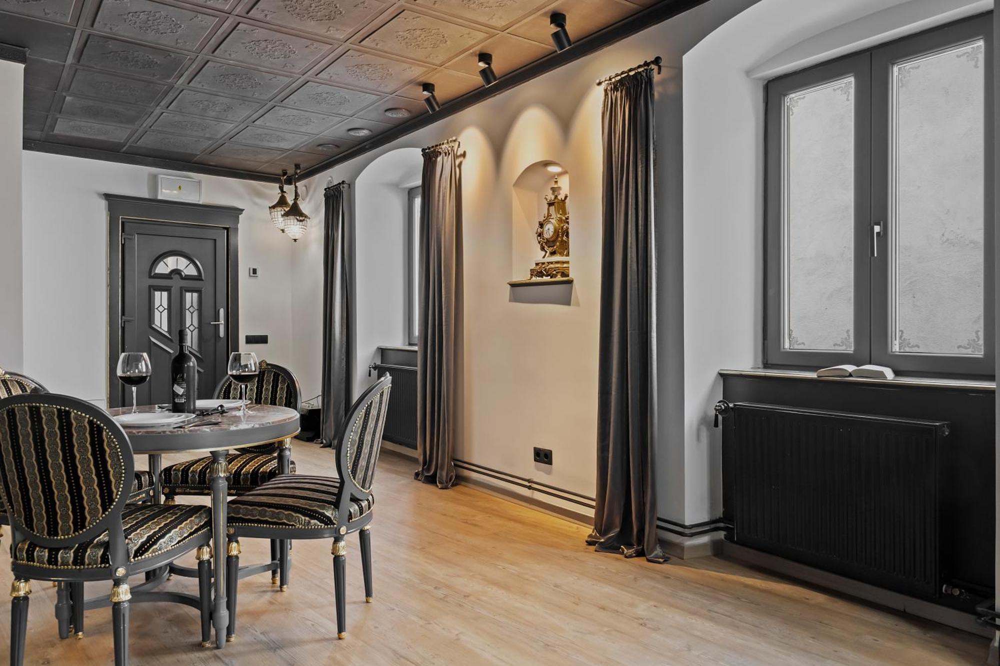 Gela'S Terrace Apartment سيبيو المظهر الخارجي الصورة